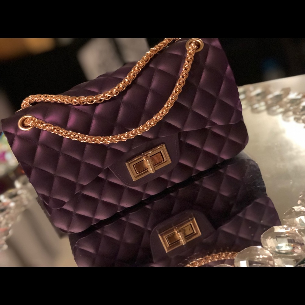 Grape/Purple crossbody bag with gold chain